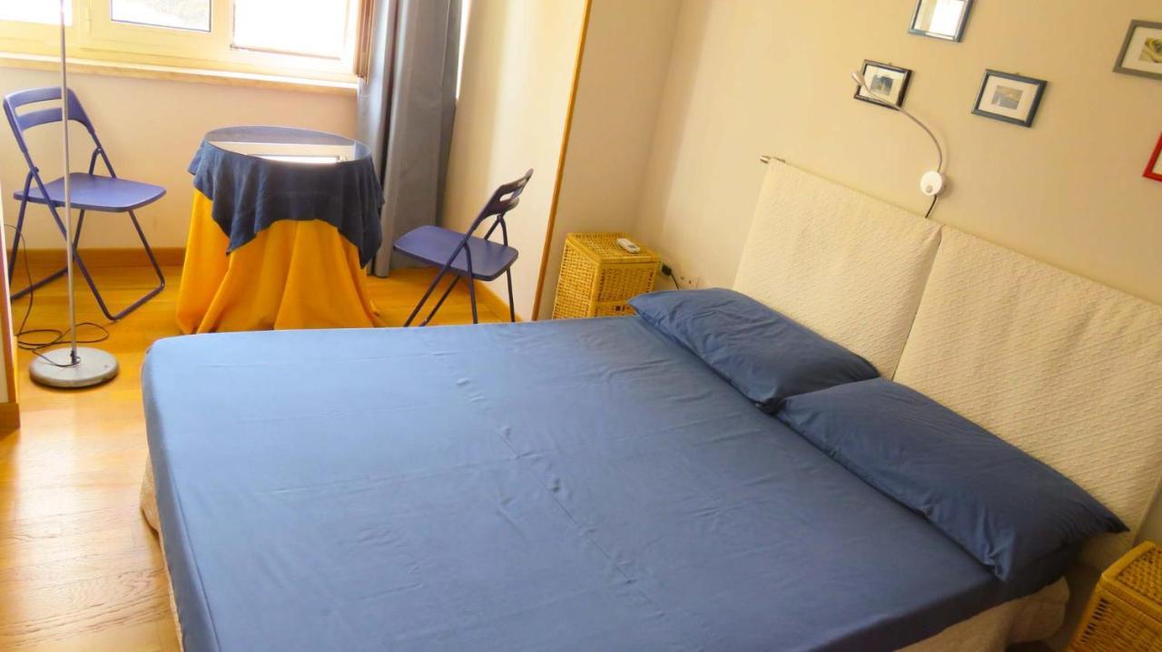 Luna Rossa Rooms Cagliari Extérieur photo